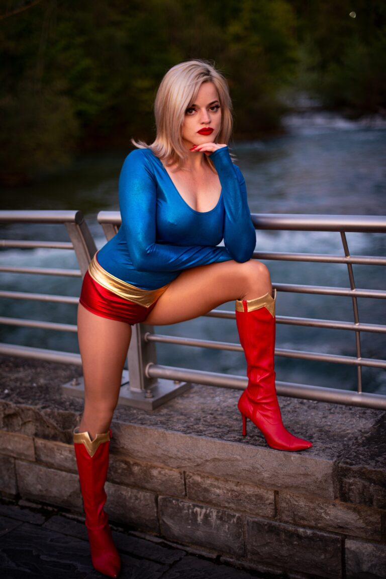 Sage Pillar as UltraGirl