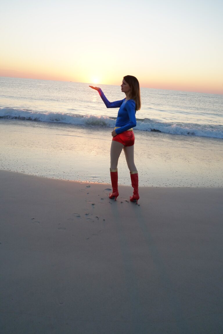 UltraGirl in St. Petersburg FL