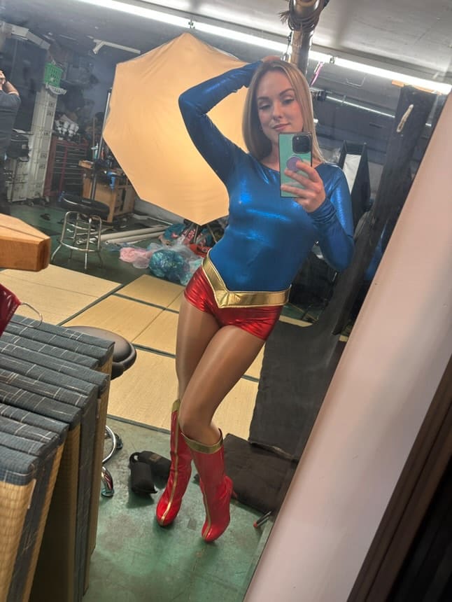 UltraGirl